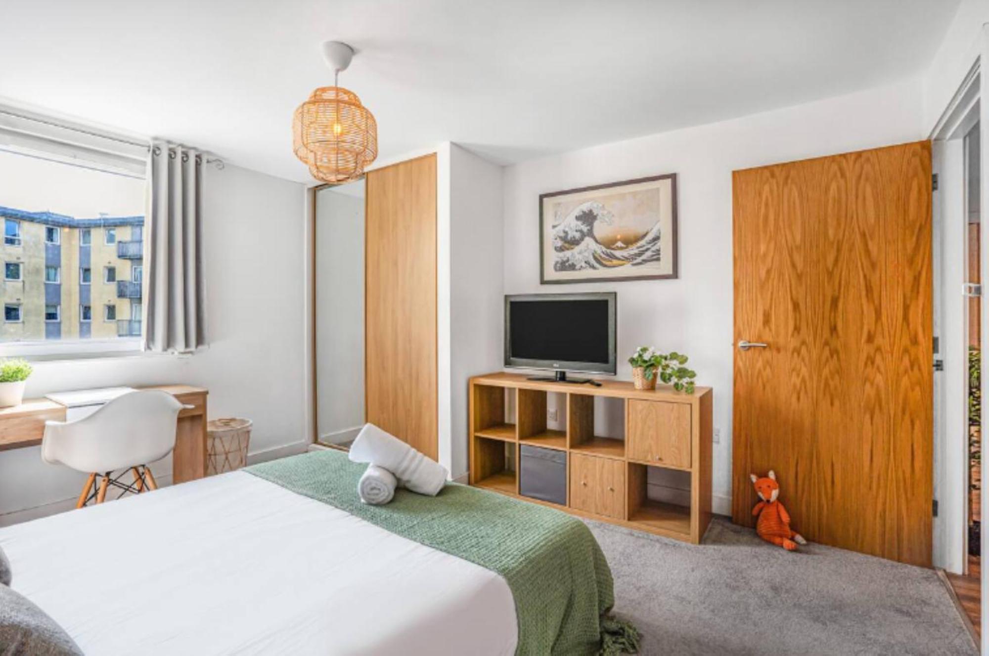 Oriental Suite 2 Bed 2 Bath Netflix And Free Parking, Games- Maihom Бірмінгем Екстер'єр фото